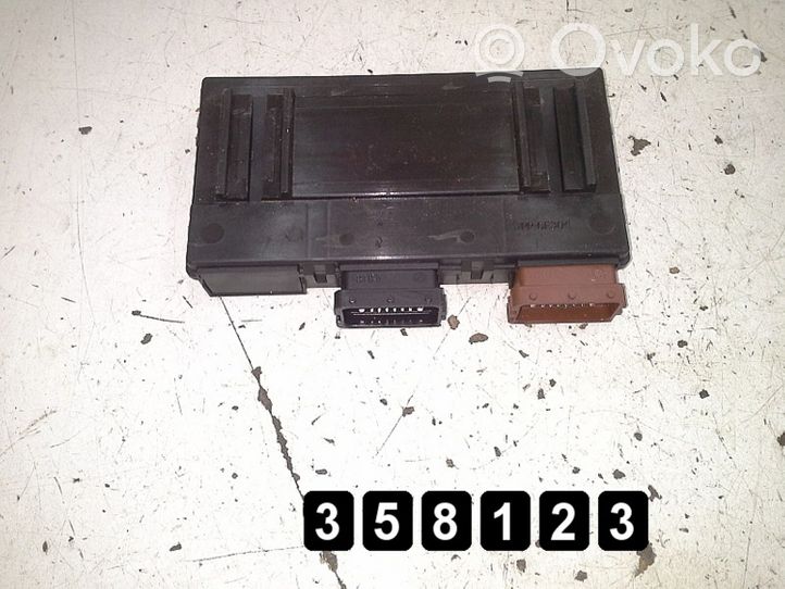 Citroen C6 Variklio valdymo blokas 9663279180
