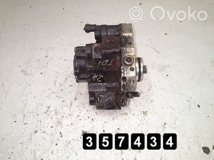 Volvo XC90 Polttoaineen ruiskutuksen suurpainepumppu 0445010043