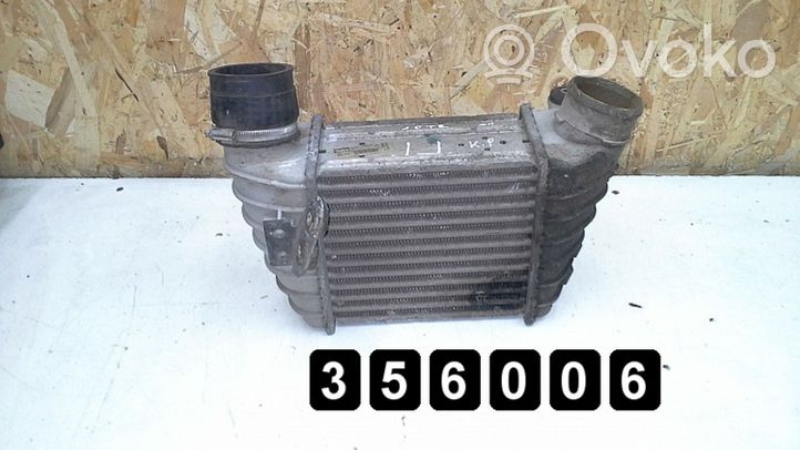 Audi TT Mk1 Radiatore di raffreddamento 8l9145805h