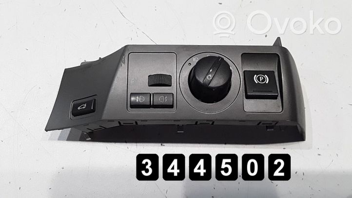 BMW 7 E65 E66 Autres commutateurs / boutons / leviers 61.31-6918888-01