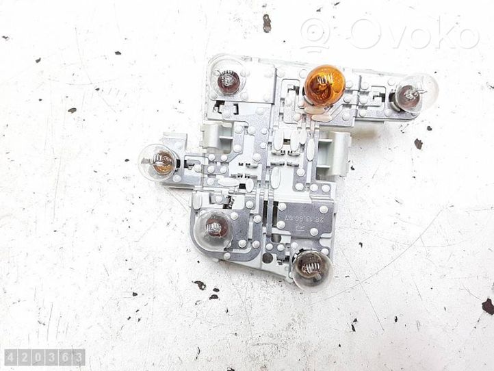 Volvo S40 Element lampy tylnej 28138007