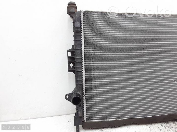 Ford Kuga I Radiateur de refroidissement 8V418C342AC