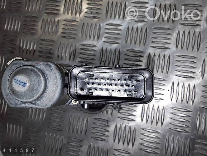 Volkswagen New Beetle Silniczek wycieraczki szyby tylnej 1J2959801D