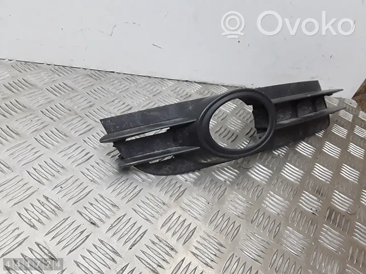 Audi A6 S6 C6 4F Griglia anteriore 4F0807682A