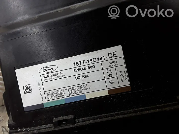 Ford S-MAX Oven keskuslukituksen ohjausyksikön moduuli 7S7T19G481