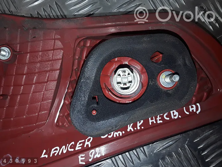 Mitsubishi Lancer Evolution Lampy tylnej klapy bagażnika 13287977