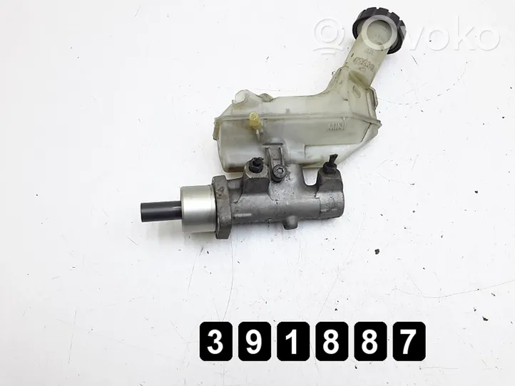 Nissan Micra C+C Master brake cylinder 8200129956b