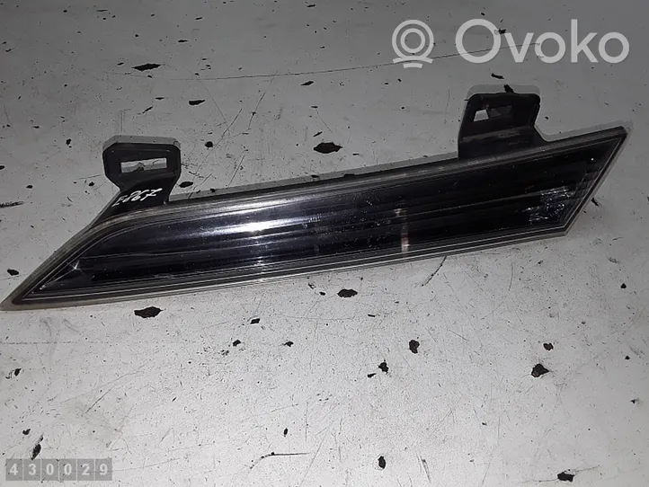 Nissan Murano Z50 Rivestimento sotto il faro/fanale 42263957