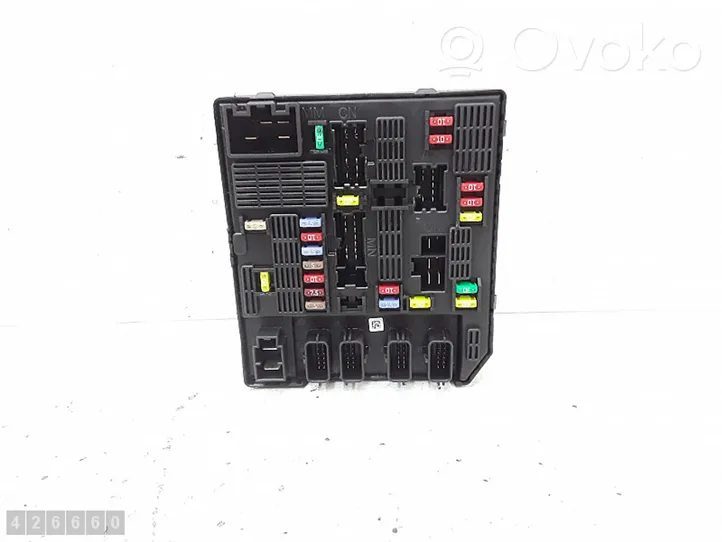 Renault Scenic RX Fuse module 284B64544R