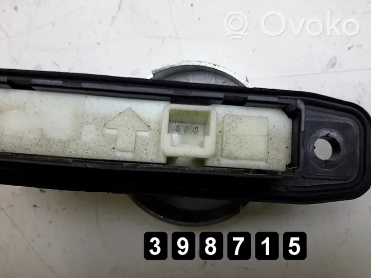 Toyota Avensis T270 Interruptor de apertura del maletero/compartimento de carga 