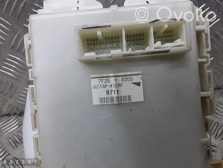 Toyota Prius (NHW20) Modulo fusibile 8273047290