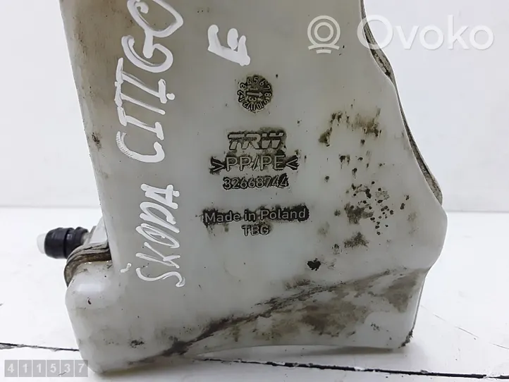 Skoda Citigo Główny cylinder hamulca 32668744