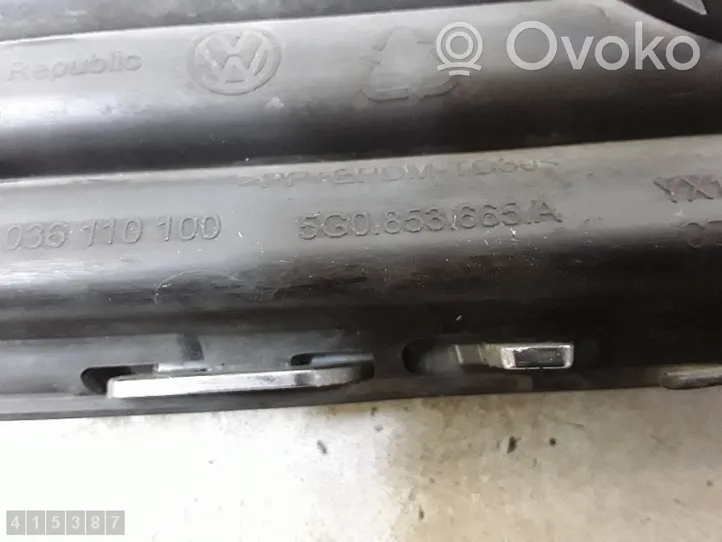 Volkswagen Golf VI Modanatura separatore del paraurti anteriore 5G0853665A