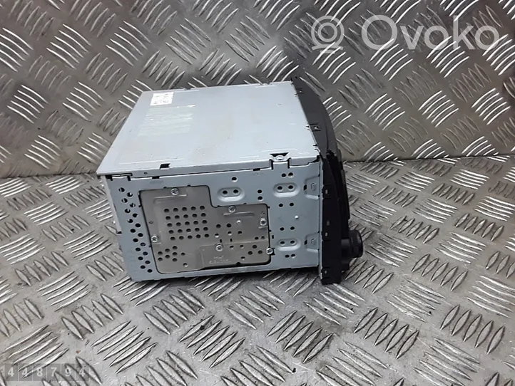 Hyundai H-1, Starex, Satellite Unité principale radio / CD / DVD / GPS a200hd61013758