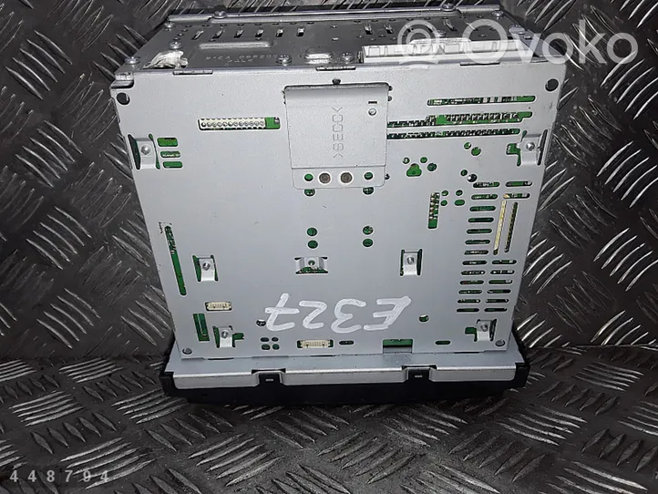 Hyundai H-1, Starex, Satellite Panel / Radioodtwarzacz CD/DVD/GPS a200hd61013758