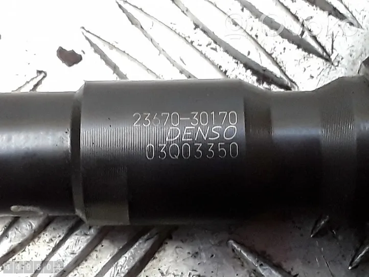 Toyota Hilux (AN10, AN20, AN30) Injecteur de carburant 2367030170