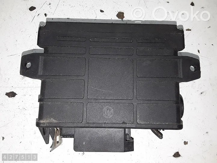 Volkswagen Golf I Calculateur moteur ECU 5DA00515500