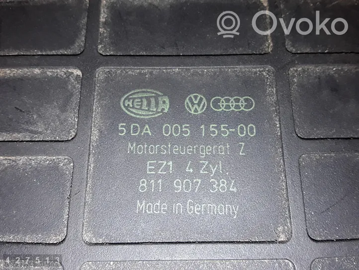 Volkswagen Golf I Calculateur moteur ECU 5DA00515500