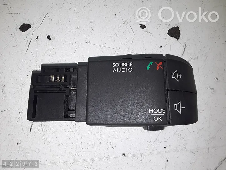 Renault Trafic III (X82) Multifunctional control switch/knob 344422023GB