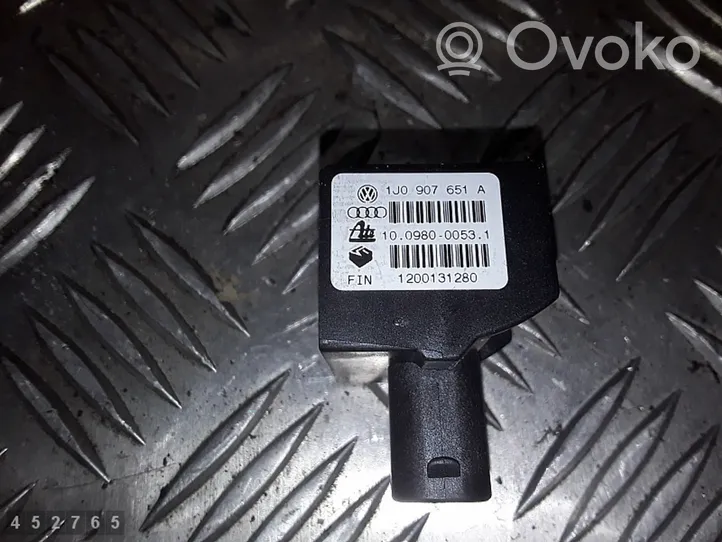 Audi A2 Unidad de control ESP (sistema de estabilidad) 1j0907651a