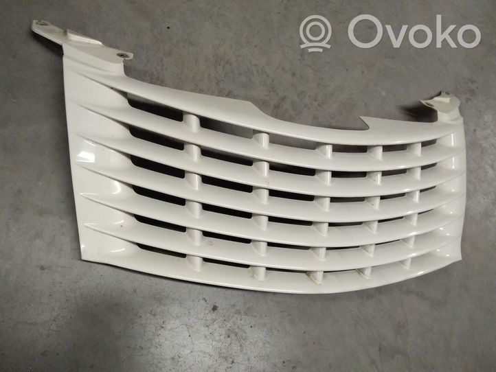 Chrysler PT Cruiser Grille calandre supérieure de pare-chocs avant 