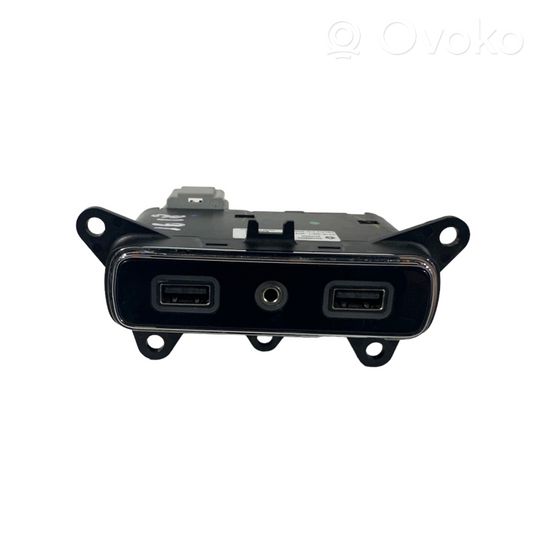 Dodge Durango Connettore plug in USB 68323664AC
