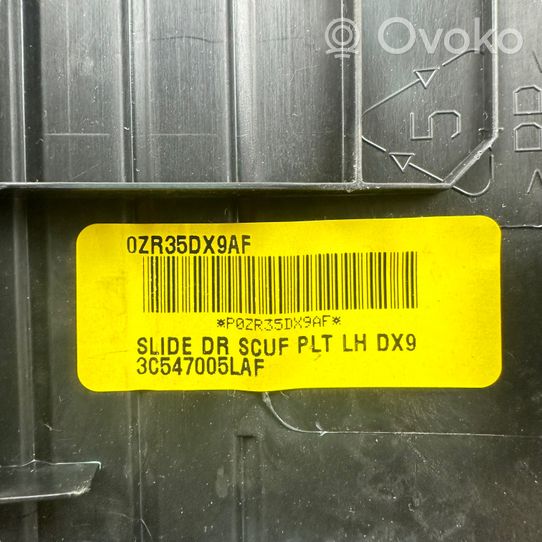 Dodge Grand Caravan Takaoven kynnyksen suojalista 3C547005LAF