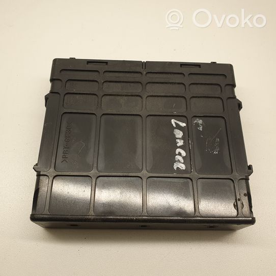 Mitsubishi Lancer Komputer / Sterownik ECU silnika 1860A318