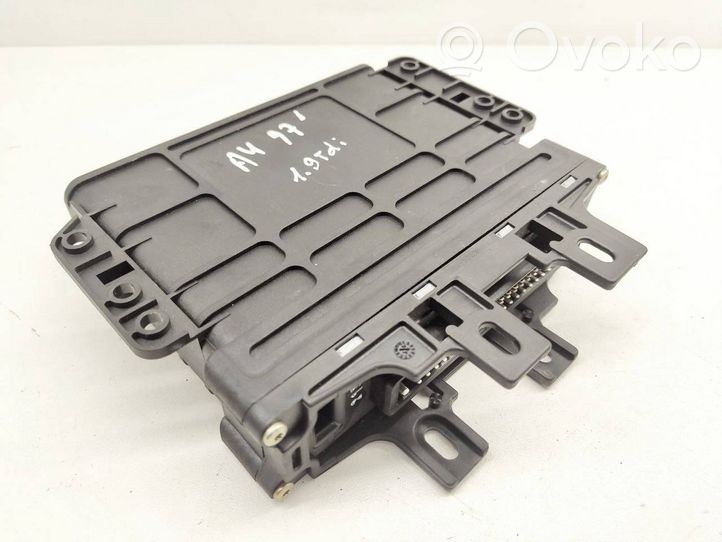 Audi A6 S6 C6 4F Vaihdelaatikon ohjainlaite/moduuli 01N927733BQ