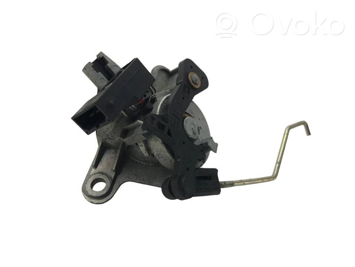 Audi A4 S4 B5 8D Loading door lock 8D5827573