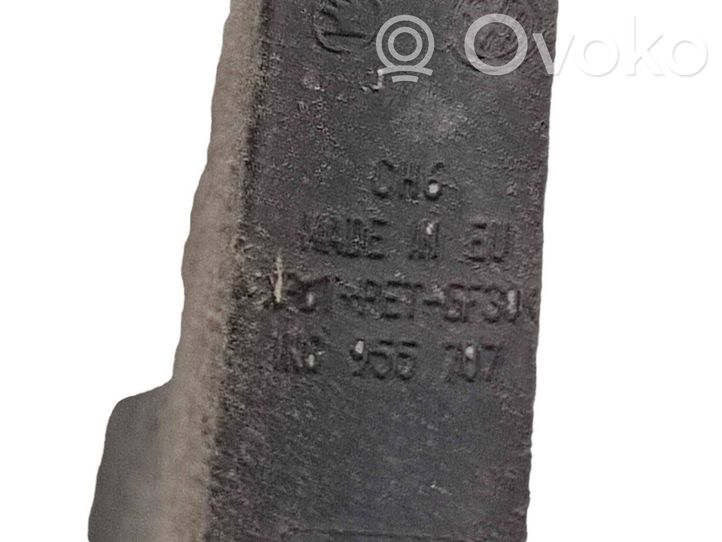 5K6955707 Volkswagen Golf V Wischerarm Heckscheibe, 15.00 € | RRR