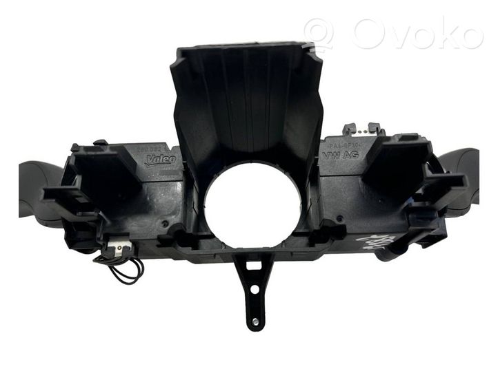 Audi Q3 8U Pyyhkimen/suuntavilkun vipukytkin 8X0953501B