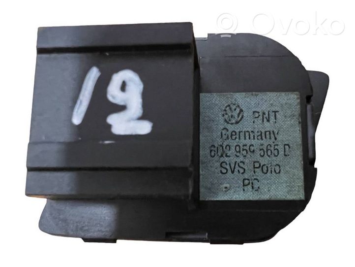 Volkswagen Polo IV 9N3 Wing mirror switch 6Q2959565D