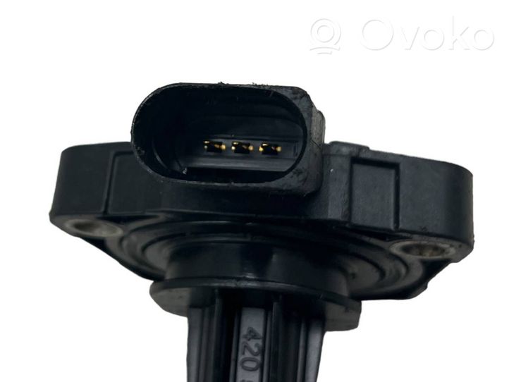 Volkswagen PASSAT B6 Oil pressure sensor 03C907660G