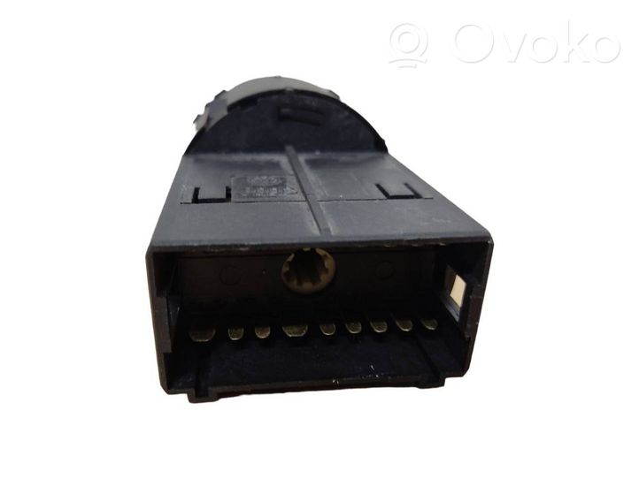 Volkswagen Polo IV 9N3 Interruptor de luz 6Q0941531B