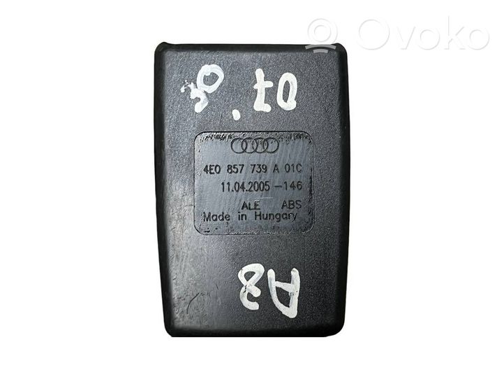 Audi A8 S8 D3 4E Boucle de ceinture de sécurité arrière centrale 4E0857739A