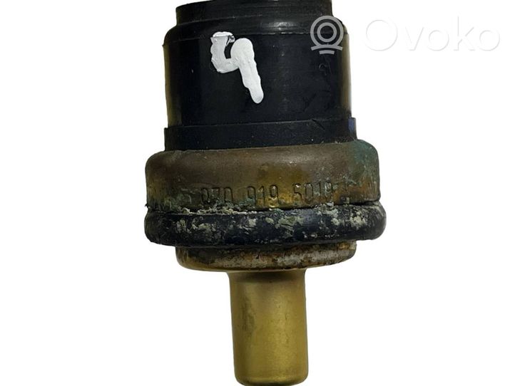 Volkswagen Touareg I Coolant temperature sensor 070919501B