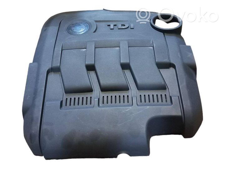 Volkswagen Polo V 6R Engine cover (trim) 03P103925