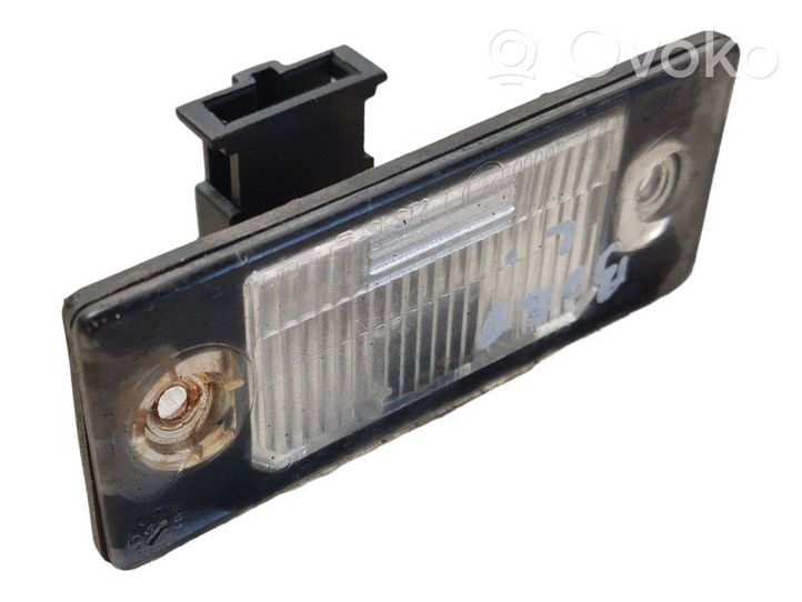 Volkswagen Bora Number plate light 1J5943021