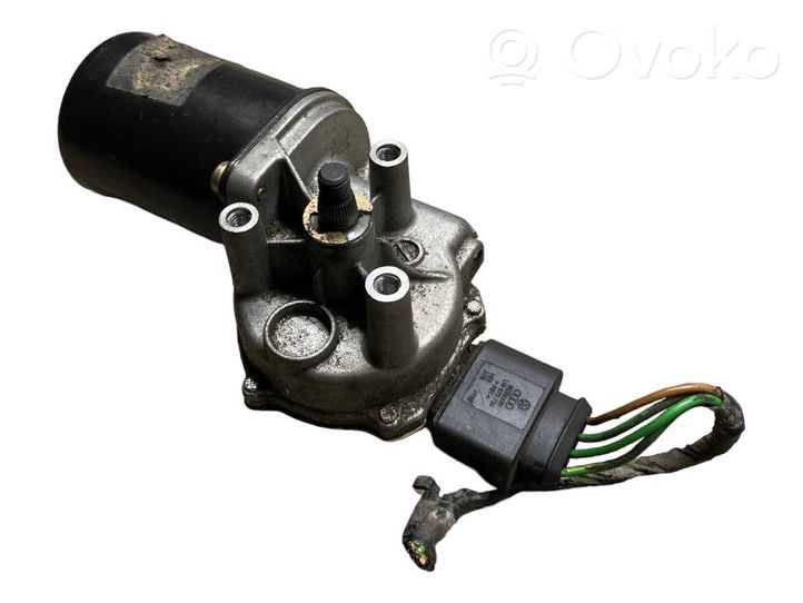 Volkswagen Bora Moteur d'essuie-glace 1J1955113B