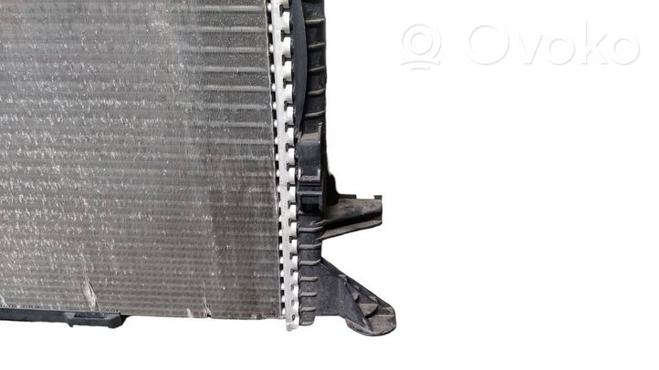 Audi A5 8T 8F Radiateur de refroidissement 8K0121251R