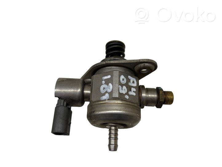 Audi A4 S4 B8 8K Fuel injection high pressure pump 06H127025M