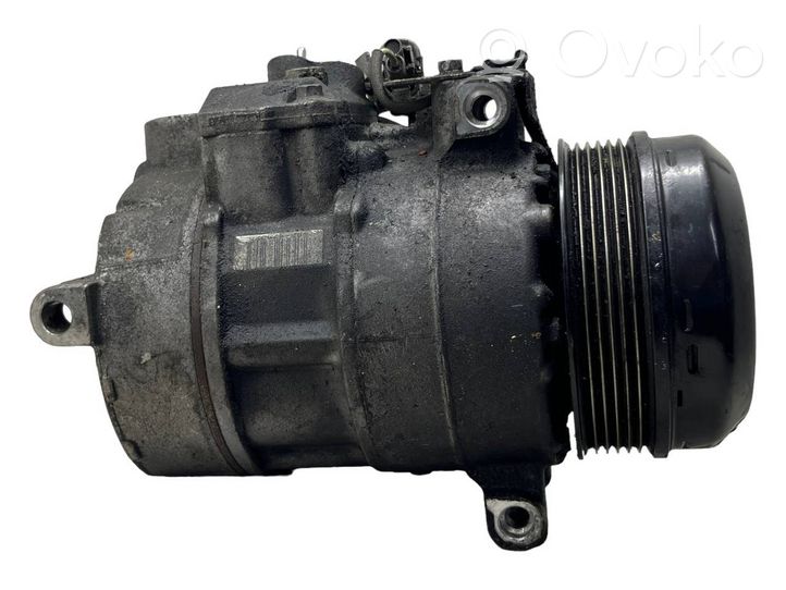 Mercedes-Benz E AMG W212 Compressore aria condizionata (A/C) (pompa) A0008302700