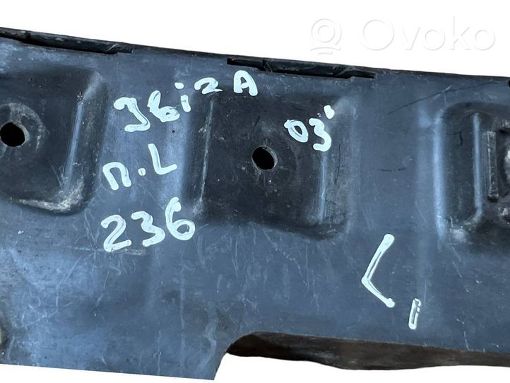 Seat Ibiza III (6L) Staffa di rinforzo montaggio del paraurti anteriore 6L0807183C