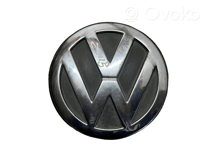 Volkswagen Golf IV Emblemat / Znaczek tylny / Litery modelu 1J6853630