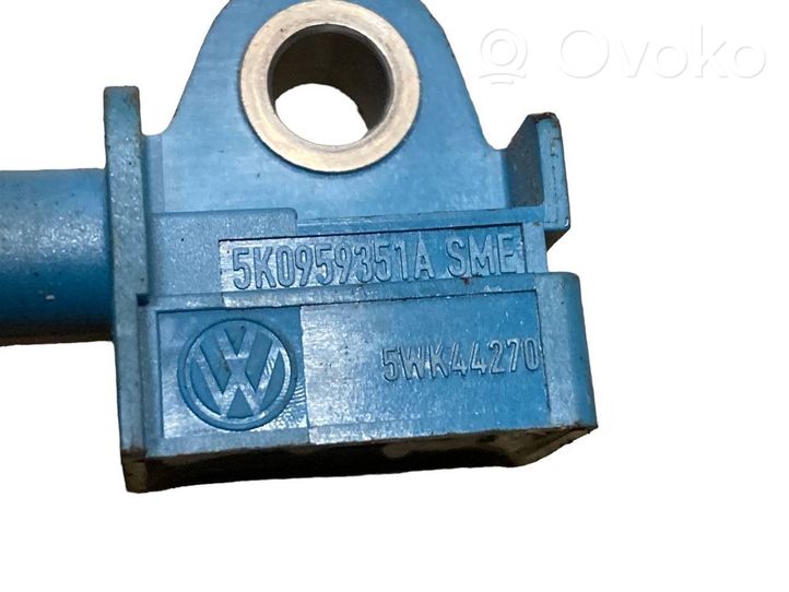 Volkswagen Jetta VI Gaisa spilvenu trieciensensors 5K0959351A