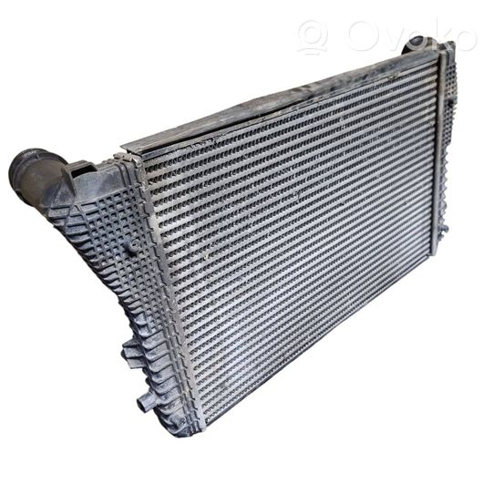 Seat Leon (1P) Chłodnica powietrza doładowującego / Intercooler 1K0145803AF