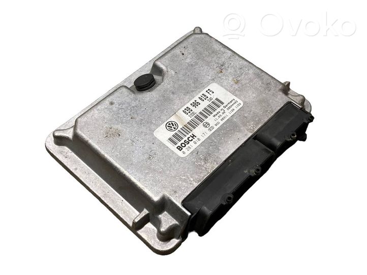 Volkswagen PASSAT B5 Calculateur moteur ECU 038906018FS