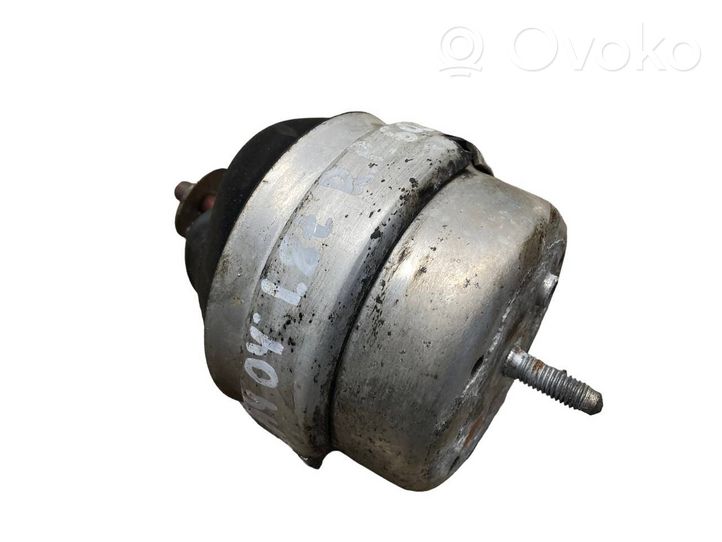 Audi A4 S4 B6 8E 8H Dzinēja spilvens 8E0199382AH