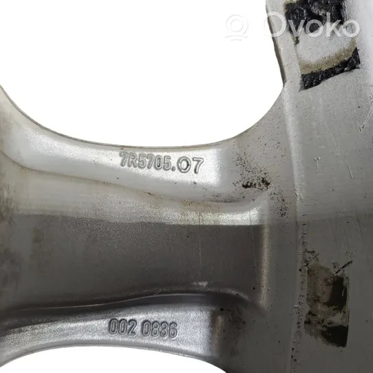 Volkswagen PASSAT B5 Felgi aluminiowe R15 7R570507